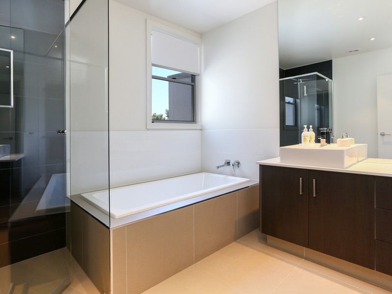 Gallery image 12